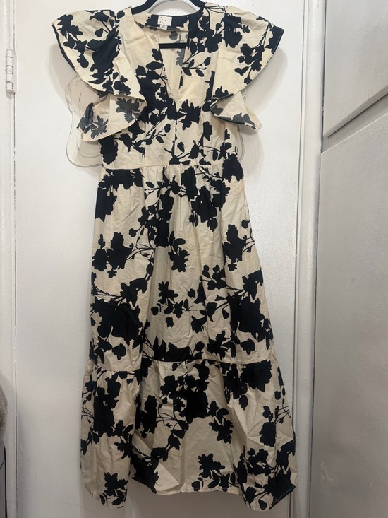 a new day Dresses & Skirts - A New Day Black & Cream Floral Midi Dress